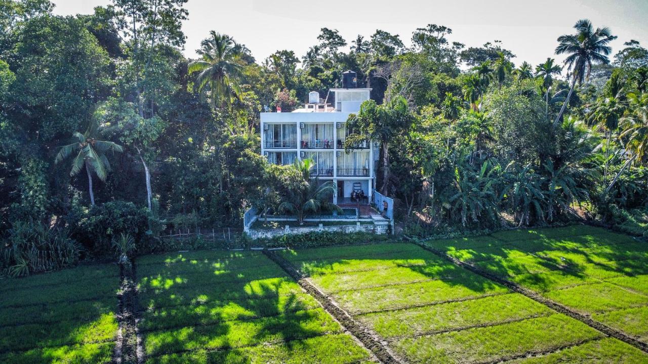 Green Edge Villa Hikkaduwa Exterior photo