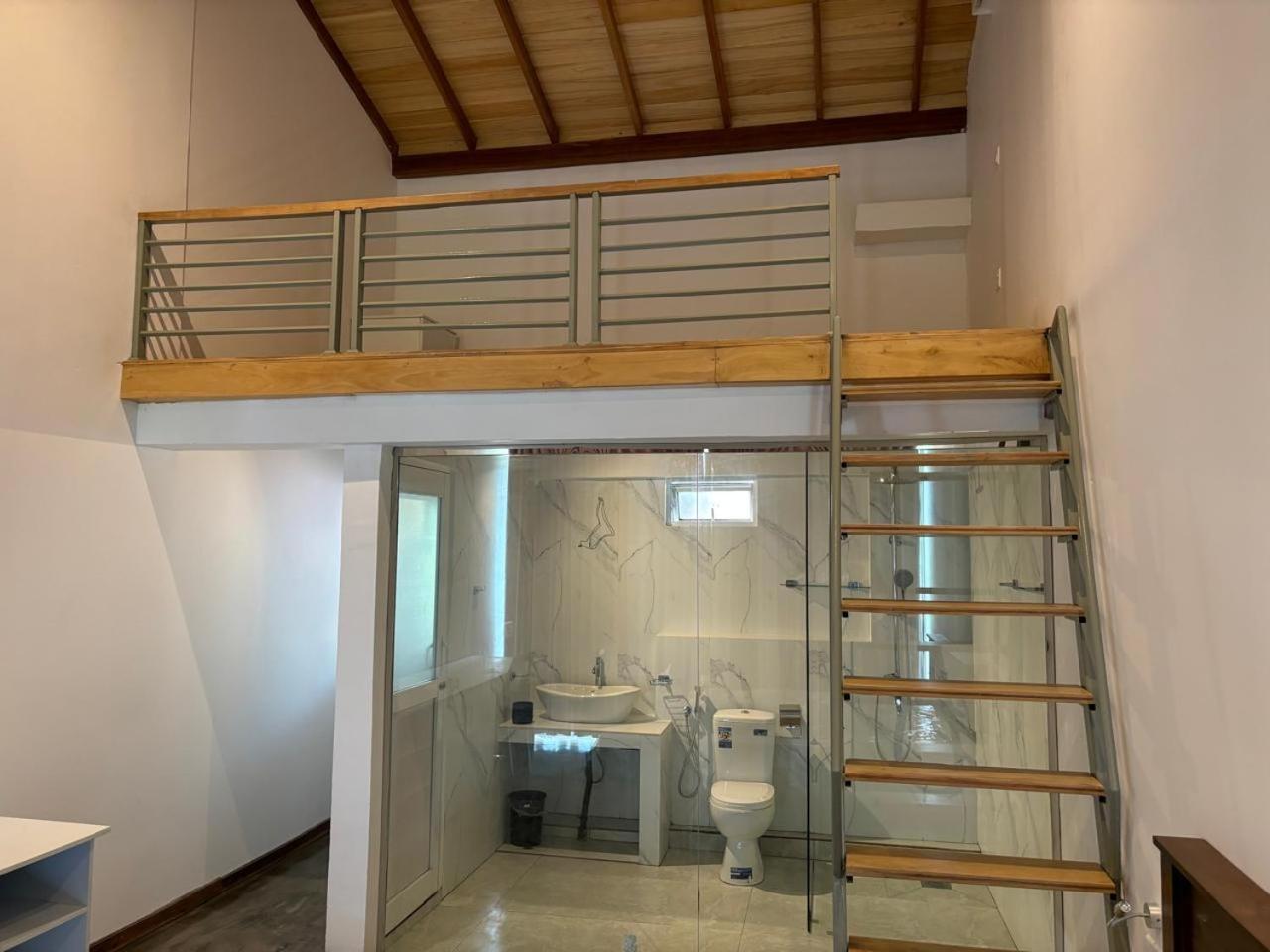 Green Edge Villa Hikkaduwa Exterior photo